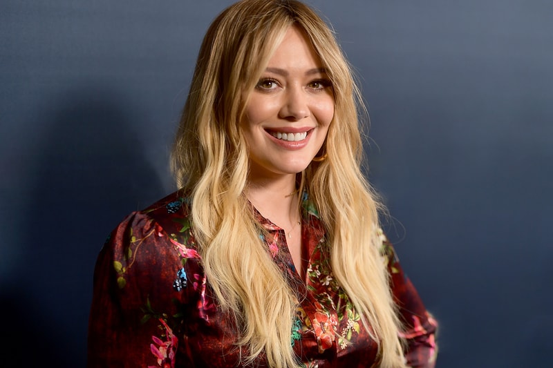 lizzie mcguire hilary duff disney plus reboot 