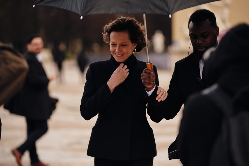 Paris Fashion Week Fall/Winter 2020 Street Style