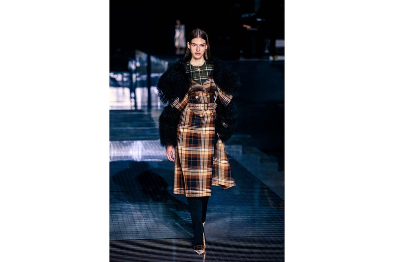burberry fall winter london fashion week runway riccardo tisci carbon neutral sustainability