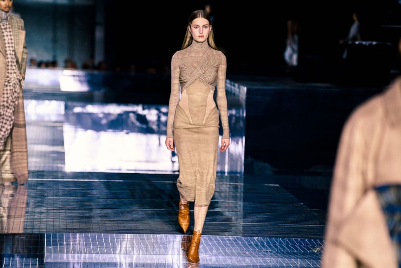 burberry fall winter london fashion week runway riccardo tisci carbon neutral sustainability