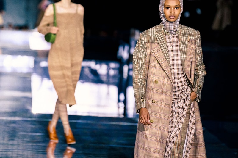 burberry fall winter london fashion week runway riccardo tisci carbon neutral sustainability