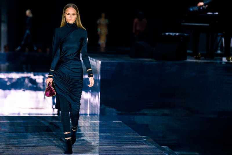 burberry fall winter london fashion week runway riccardo tisci carbon neutral sustainability