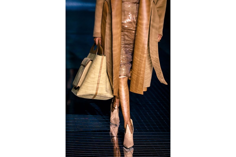 burberry fall winter london fashion week runway riccardo tisci carbon neutral sustainability