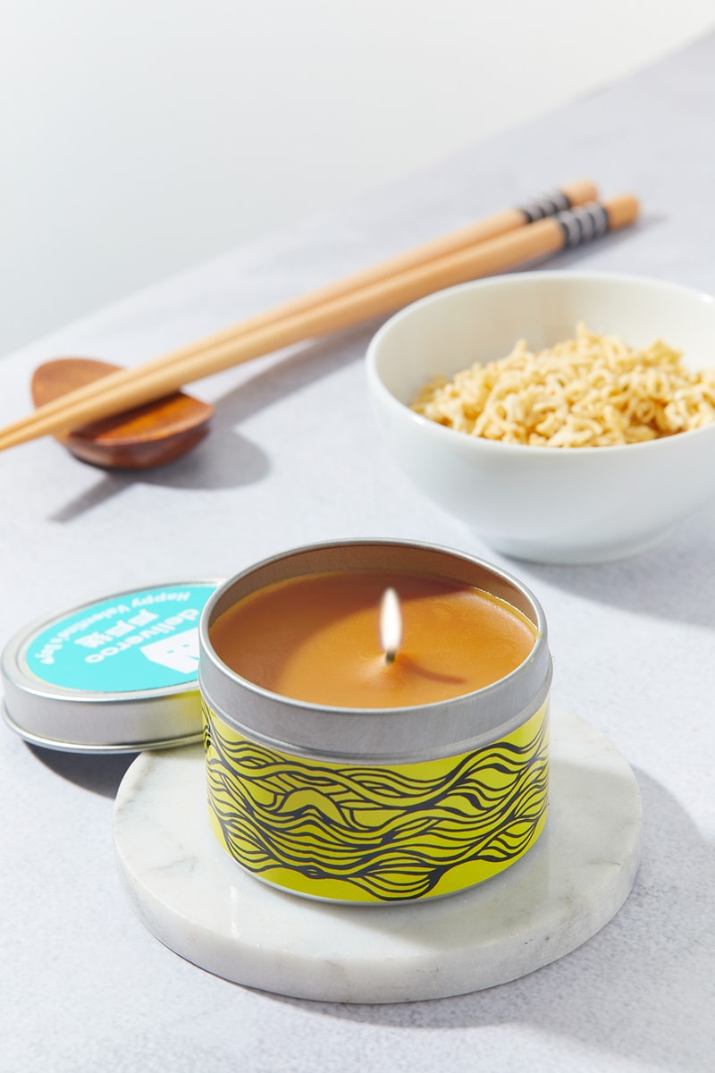 deliveroo hong kong comfort food scented candles burgers chicken nuggets noodles bacon peanut butter valentines day