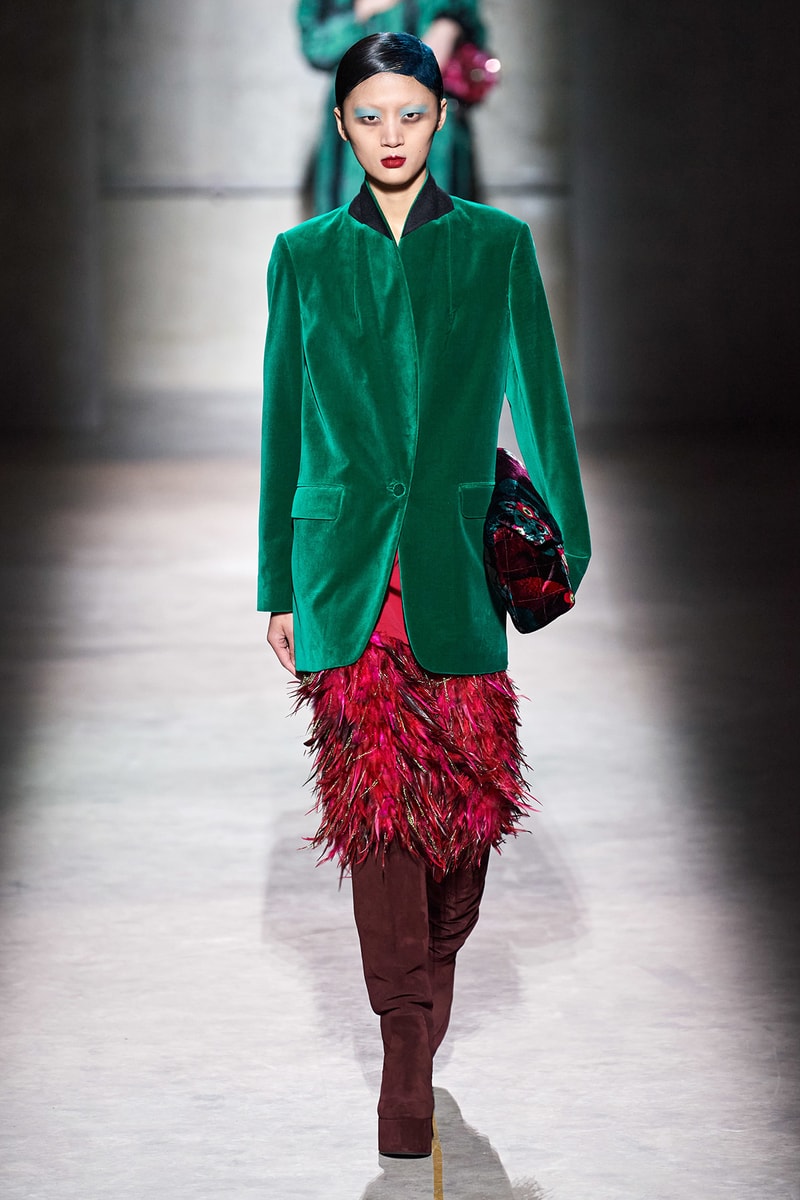 Dries Van Noten Fall/Winter 2020 Collection Runway Show Velvet Jacket Green