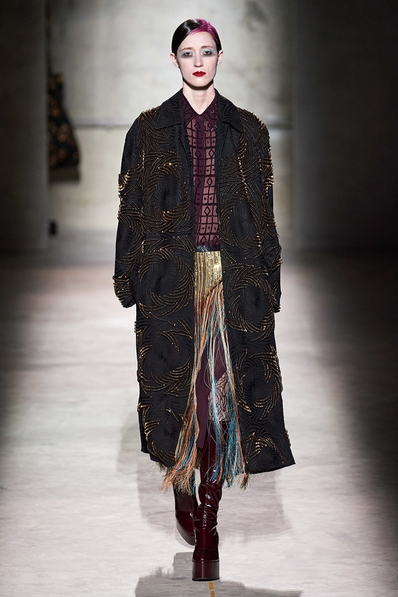 Dries Van Noten Fall/Winter 2020 Collection Runway Show Wool Coat Black