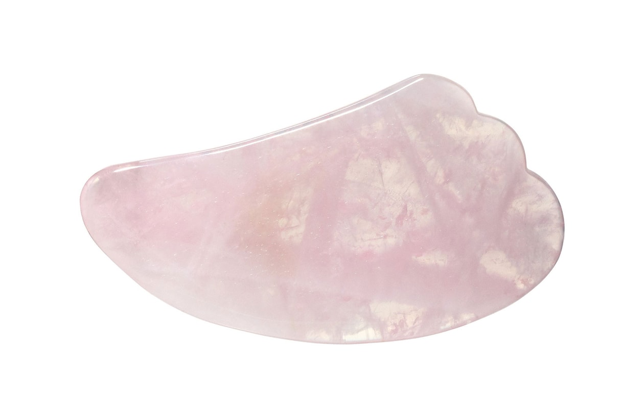 gua sha facial tool skincare beauty rose quartz 