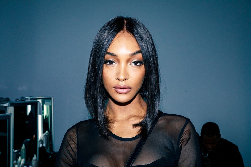 Jourdan Dunn london fashion week fall winter makeup hair beauty trends tommy hilfiger runway show backstage