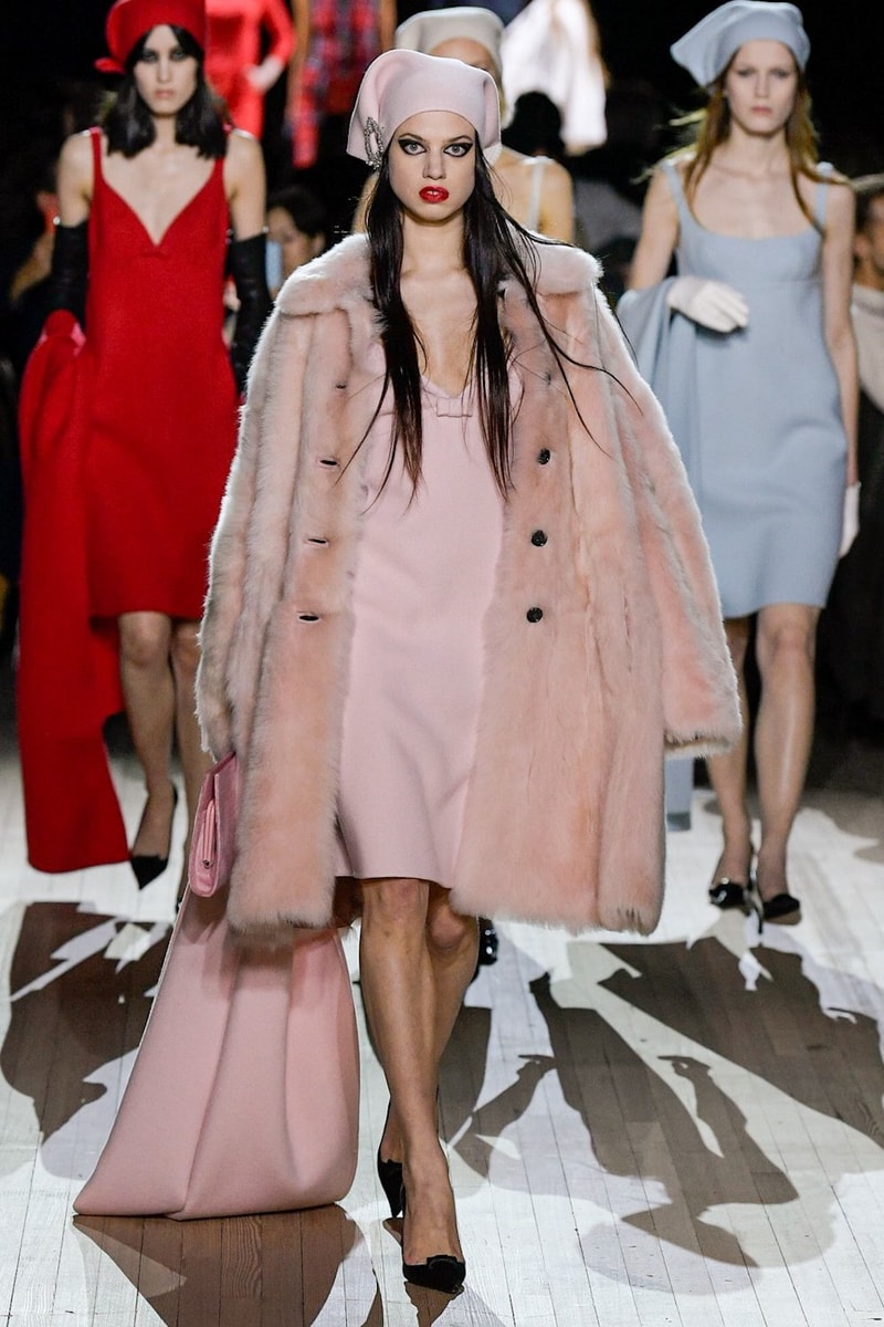 marc jacobs new york fashion week nyfw fall winter collection kaia gerber miley cyrus