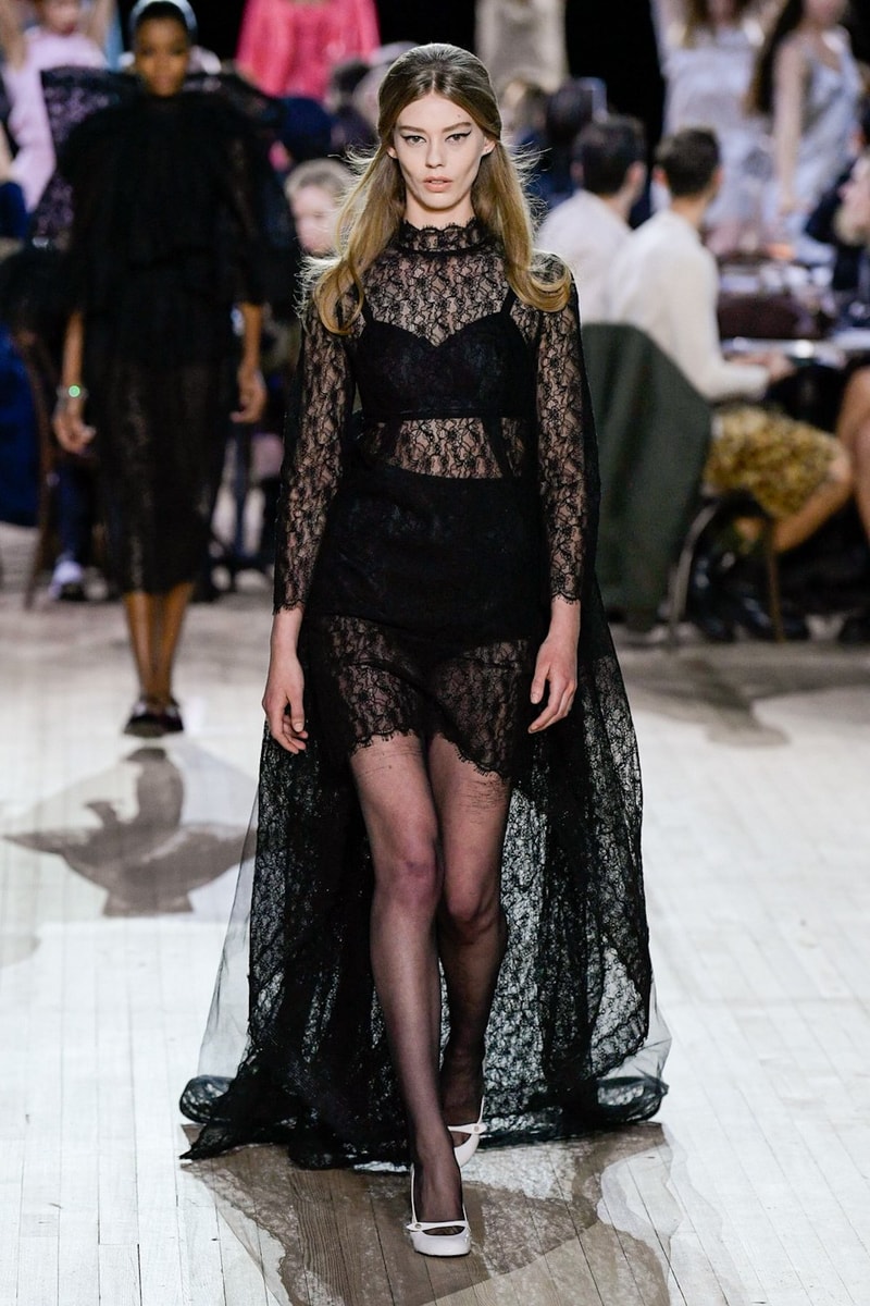 marc jacobs new york fashion week nyfw fall winter collection kaia gerber miley cyrus