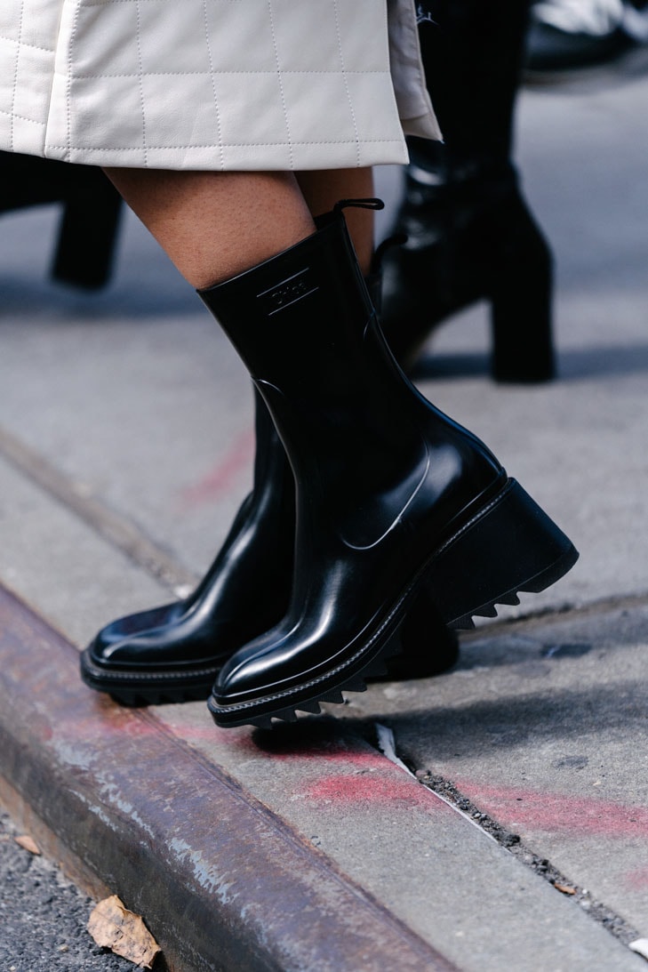new york fashion week nyfw fall winter best street style bottega veneta dior nike