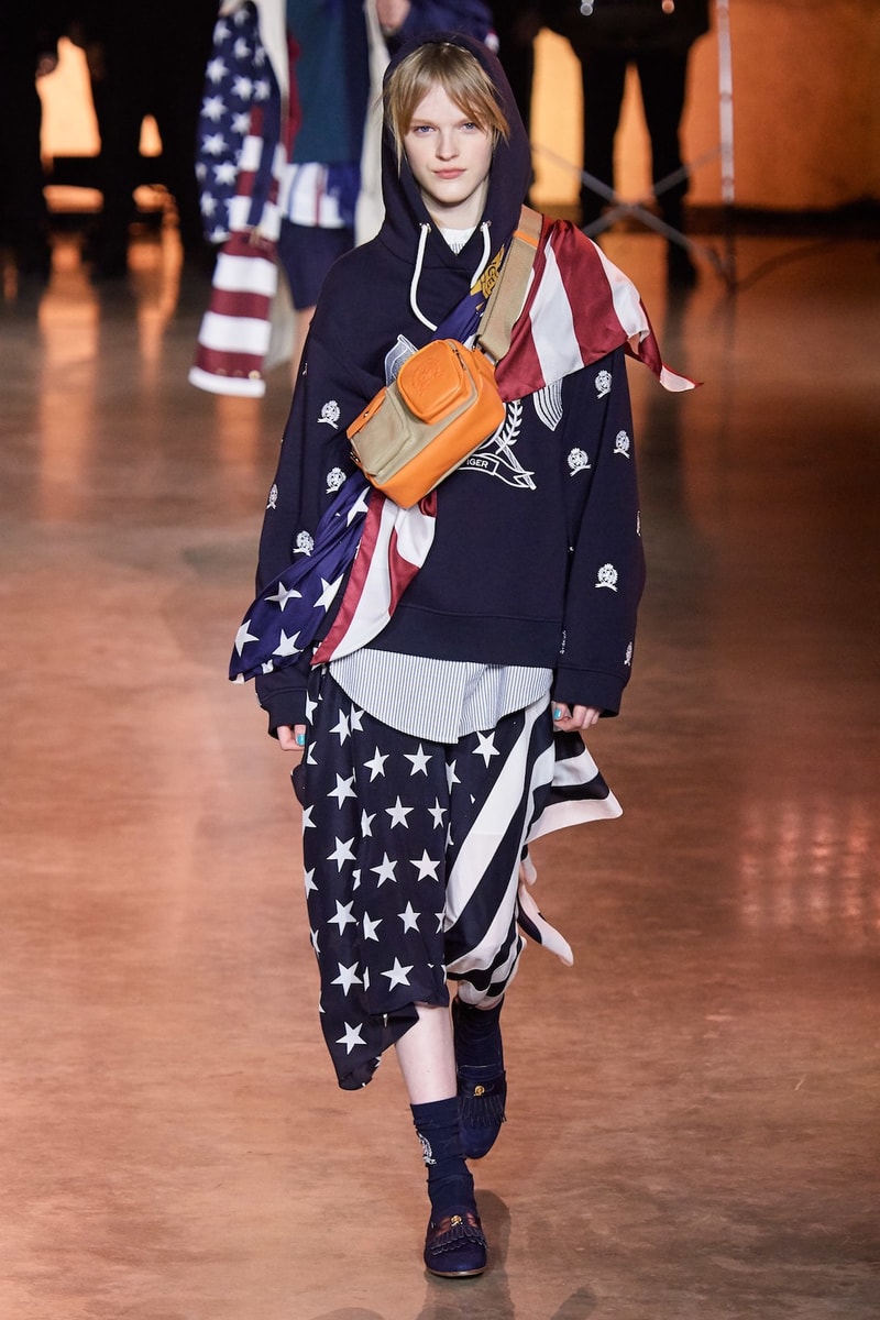 tommy hilfiger tommynow parris goebel london fashion week spring summer collection naomi campbell img models