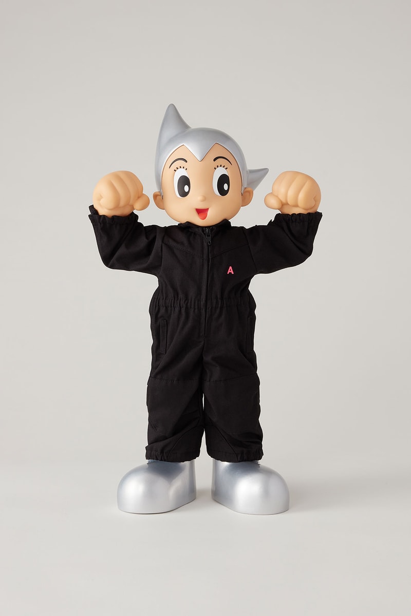 ASTRO BOY AMBUSH BAIT Figure Collectible Character Black White Jumpsuits 