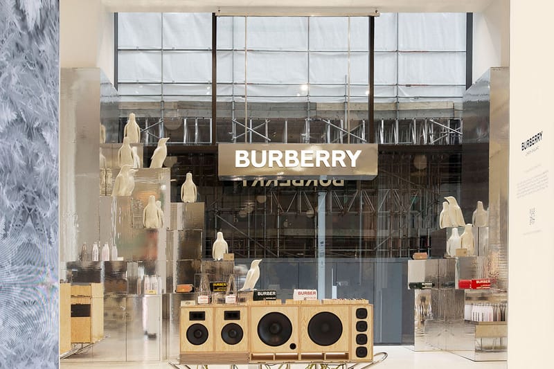 Burberry's New Pop-Up at Selfridges Incorporates Augmented Reality