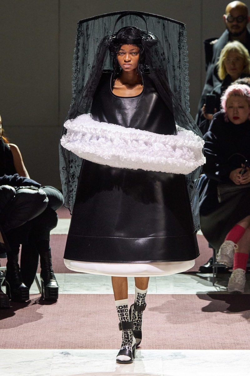 COMME des GARCONS Fall/Winter 2020 Collection Paris Fashion Week Runway Rei Kawakubo