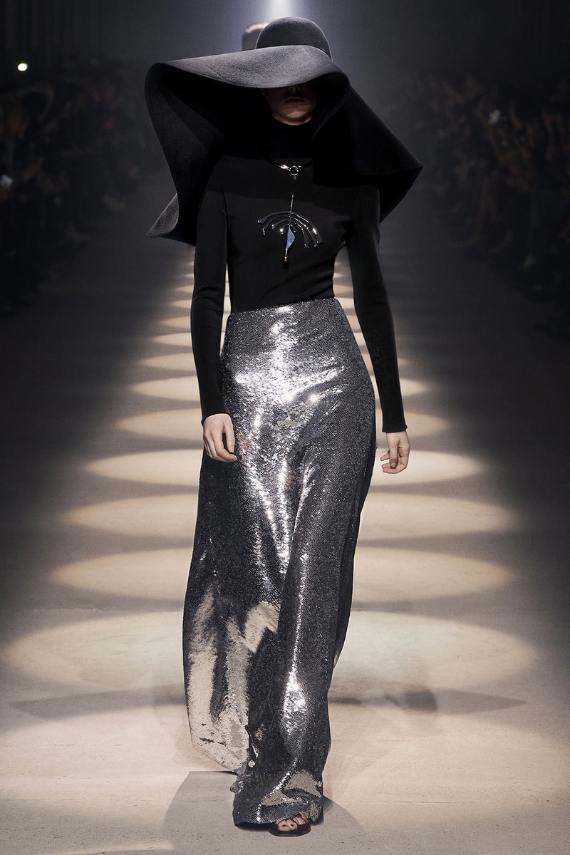 givenchy paris fashion week fall winter womens collection clare waight keller runway show kaia gerber adut akech red black white gown pants shirred blouse