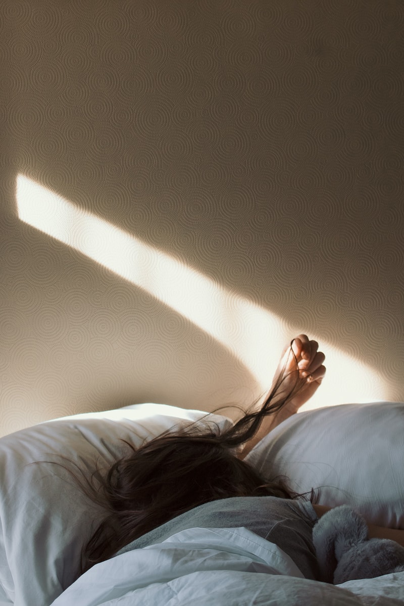 Sleeping Bed Insomnia White Sheets Sunlight Mental Health