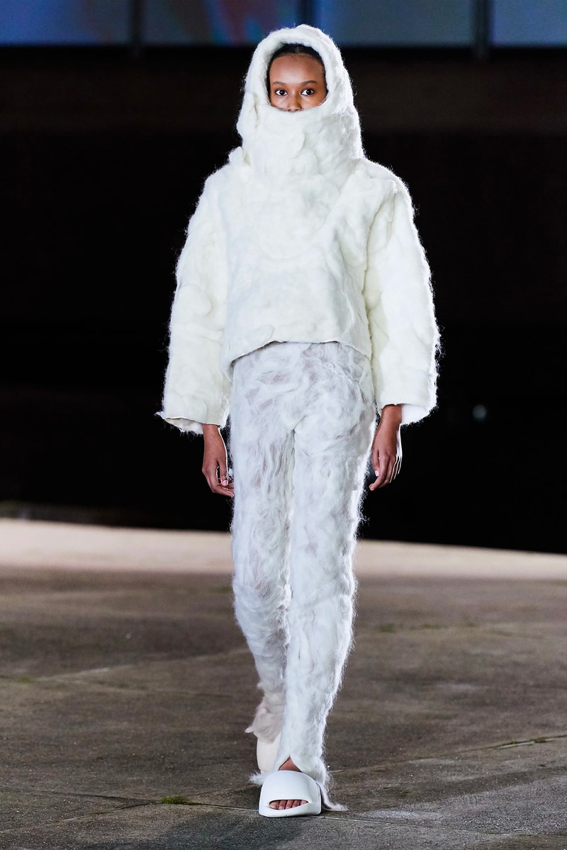 Kanye West YEEZY Season 8 Show Paris Fashion Week Runway Model jacket white fuzzy hairy pants slides sandals