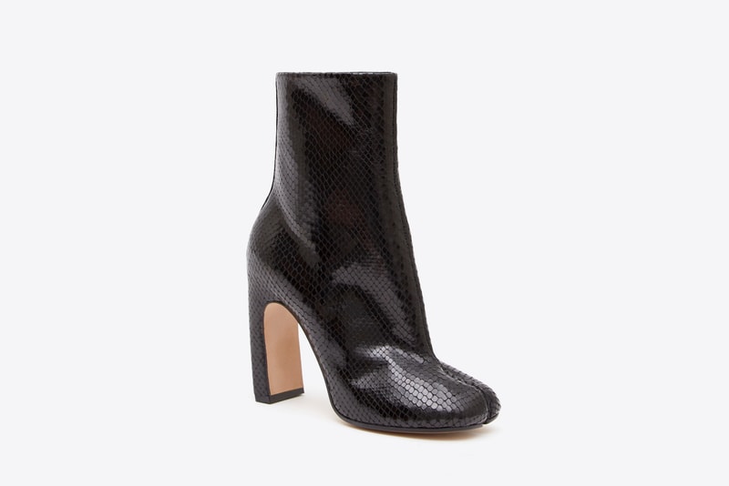 Maison Margiela Tabi Spring/Summer 2020 Release Clogs Boots Sandals Loafers