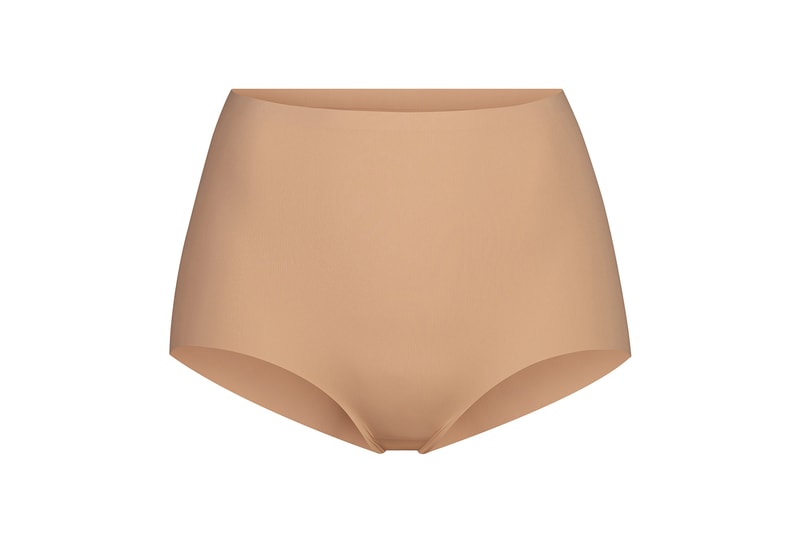 kim kardashian skims smooth essentials collection underwear shapewear tank top thong brief 