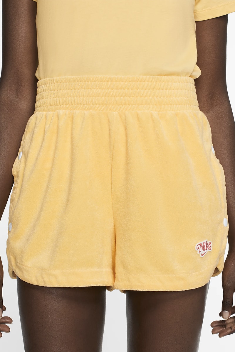 nike sportswear womens crewneck sweater shorts beige coral peach fashion 