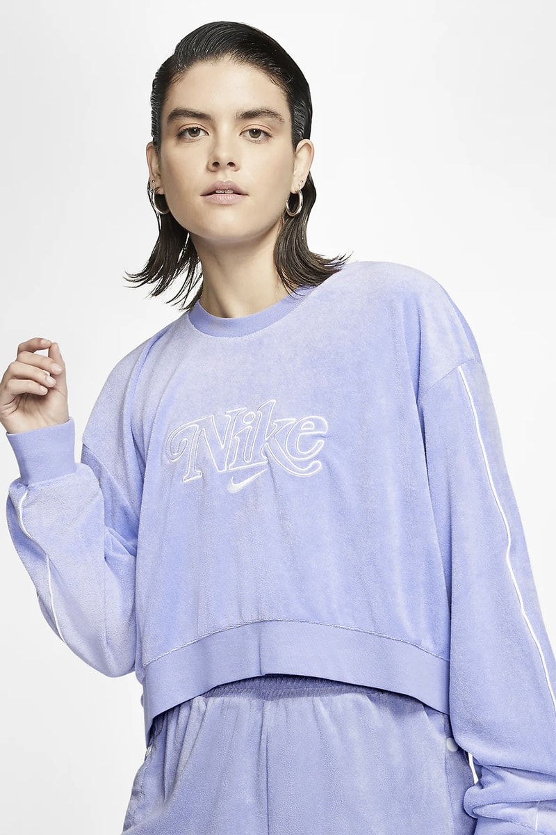 nike sportswear womens crewneck sweater shorts beige coral peach fashion 