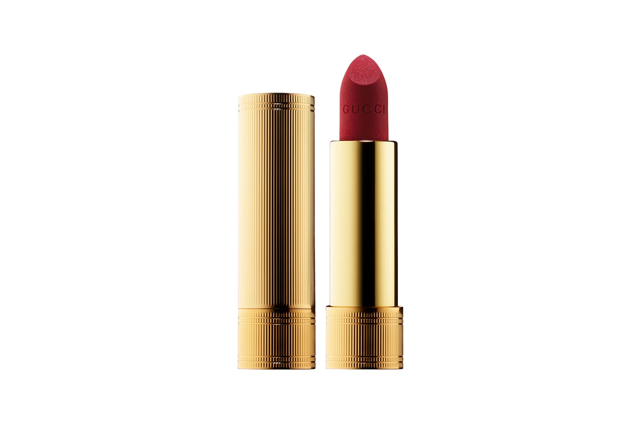 gucci beauty satin matte lipstick lip balm face powder mascara lobscur review makeu products