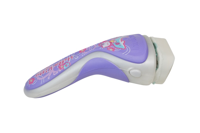 hello kitty sanrio schick intuition collaboration limited edition razors pure nourishment sensitive green purple 