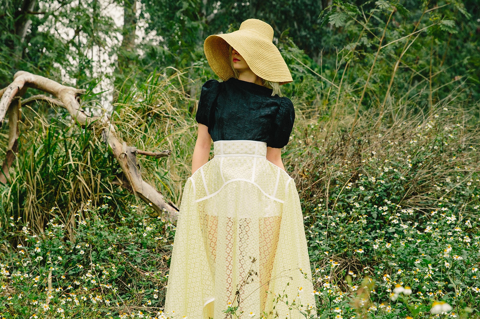 puffy sleeves trend female representation femininity simone rocha jacquemus cecilie bahnsen editorial