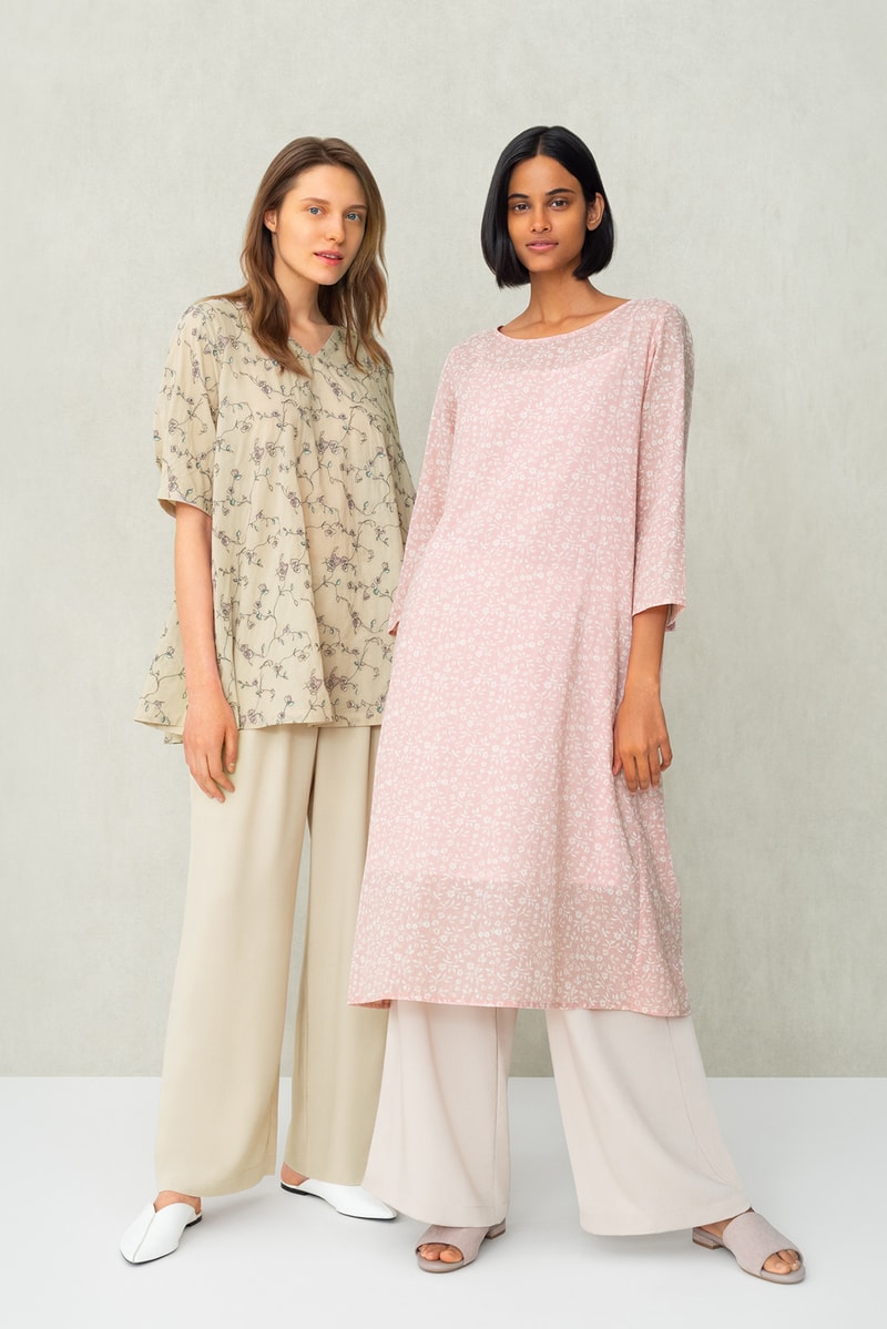 uniqlo kurta rina singh spring summer collaboration lifewear india dresses pants yellow white black sandals 