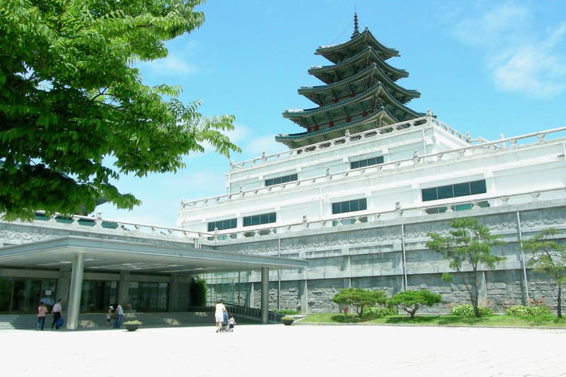 Seoul Closes Museums and Galleries Amid Second Wave of Coronavirus Cases