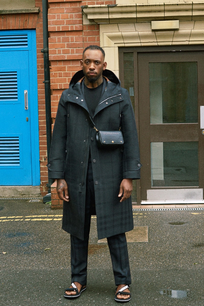 burberry spring summer 2021 pre-collection lookbook pocket bag trench coats jackets riccardo tisci 