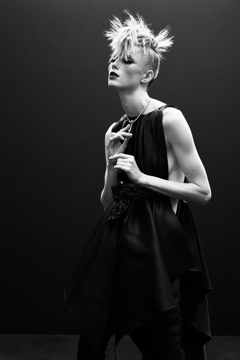 chanel fall paris haute couture collection virginie viard karl lagerfeld adut akech rianne van rompaey dresses tweed embroidery 