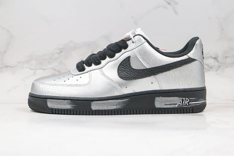 Take a Closer Look at G-Dragon's PEACEMINUSONE x Nike Air Force 1 "Para-Noise Part 2" Collab