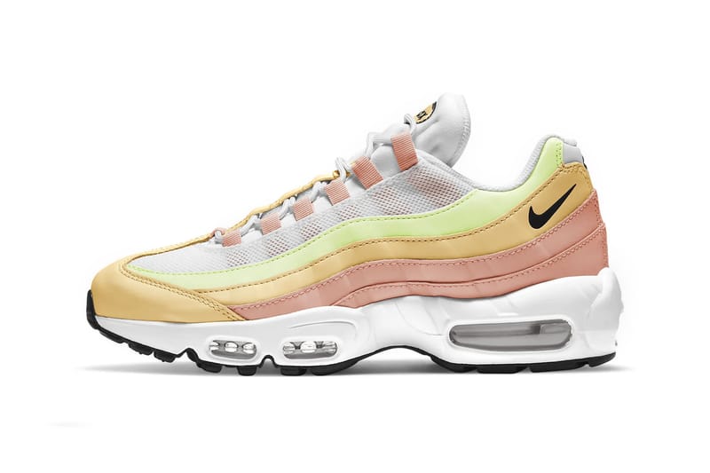 Nike Dresses Air Max 95 Premium in Pastel Shades