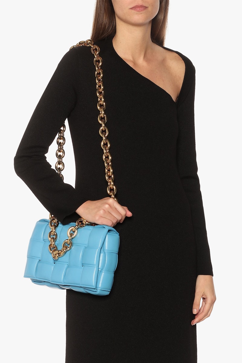 bottega veneta chain cassette blue shoulder bag intrecciato weave swimming pool-gold daniel lee