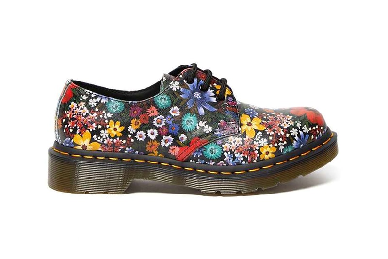 dr martens wanderlust pack 1460 floral lace up boots 1461 oxford shoes black footwear