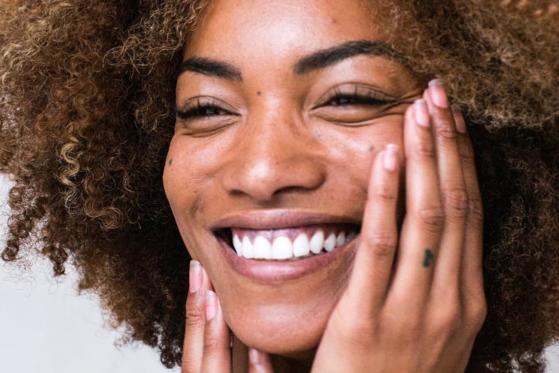 How to Unclog Pores: A Skincare Pro Answers Your Most-Asked Questions