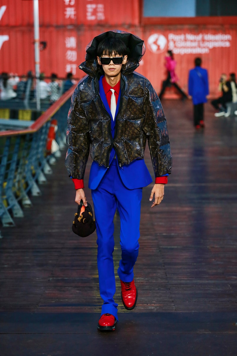 Louis Vuitton Virgil Abloh Spring/Summer 2021 Mens Collection Show Shanghai Coat Green Scorpion