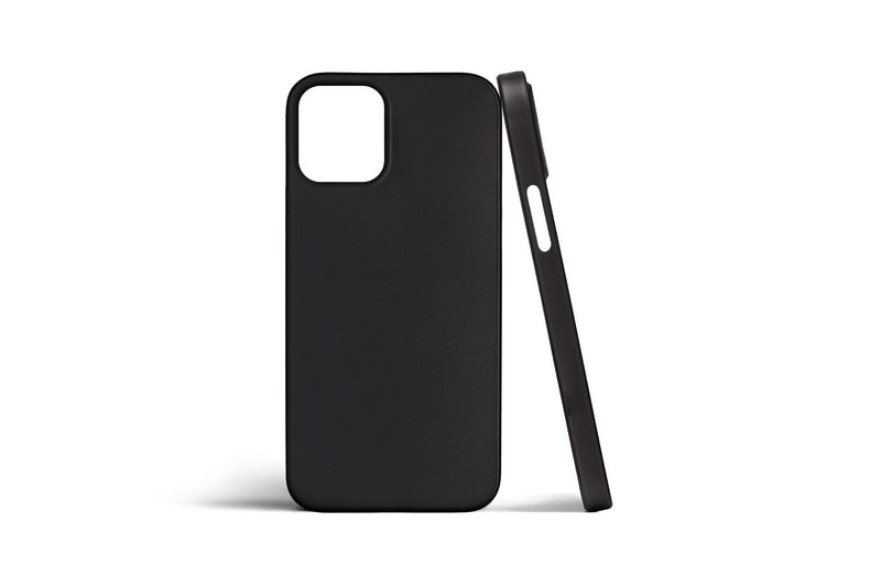 totallee iPhone 12 Phone Case Green Apple