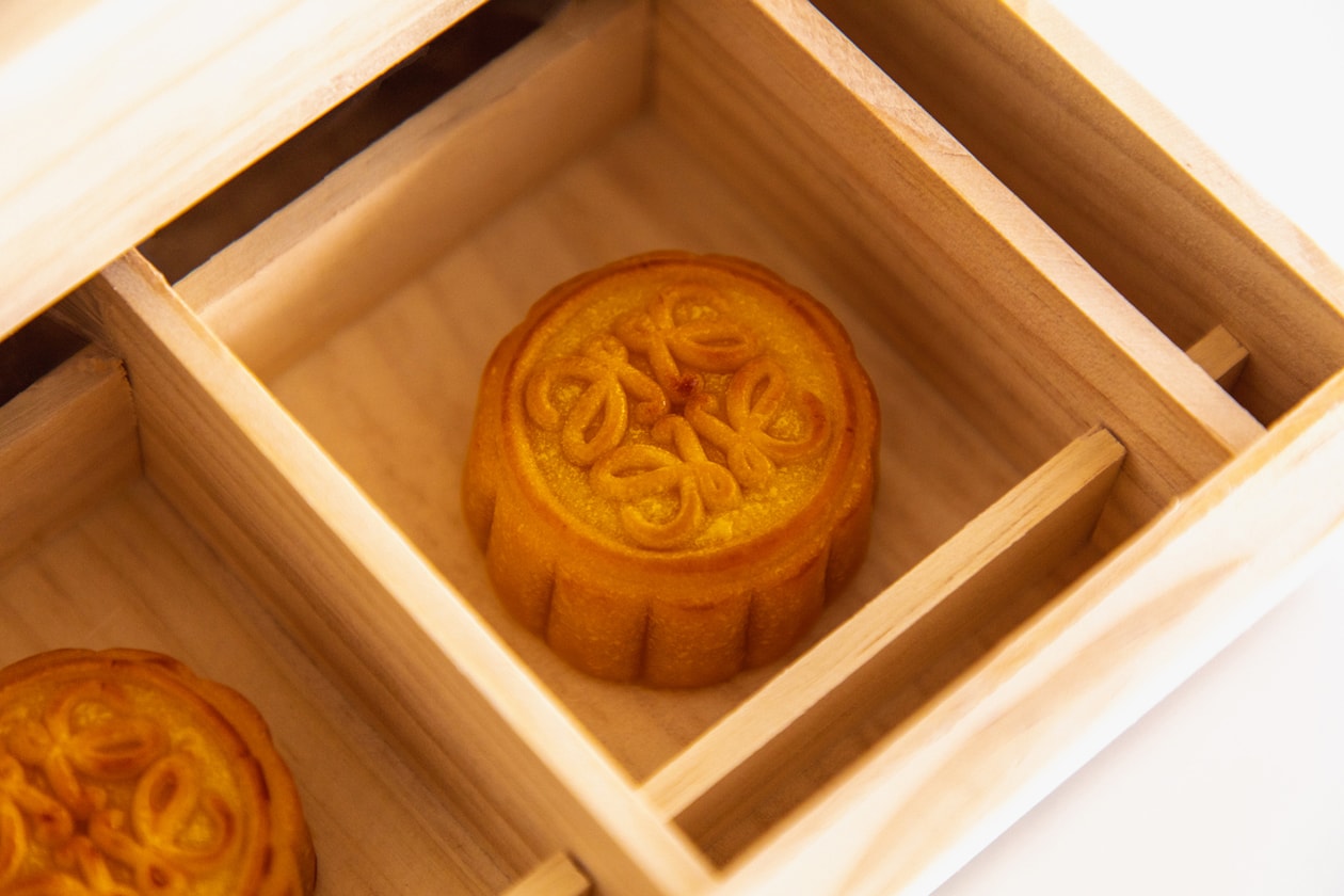 best mooncakes mid autumn festival luxurious holiday