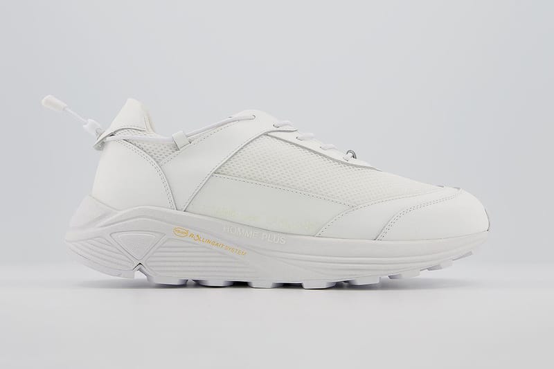 COMME des GARÇONS HOMME PLUS Releases Its First In-House Sneaker