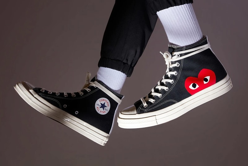 COMME des GARÇONS PLAY Converse Chuck 70 Red Eyes Heart Black