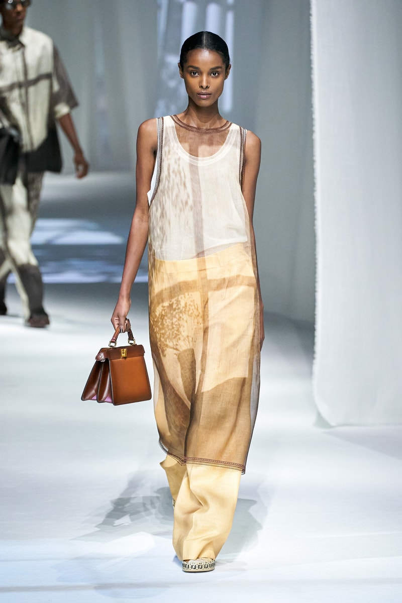 fendi spring summer 2021 runway show silvia venturini last paloma elesser ashley graham karen elson