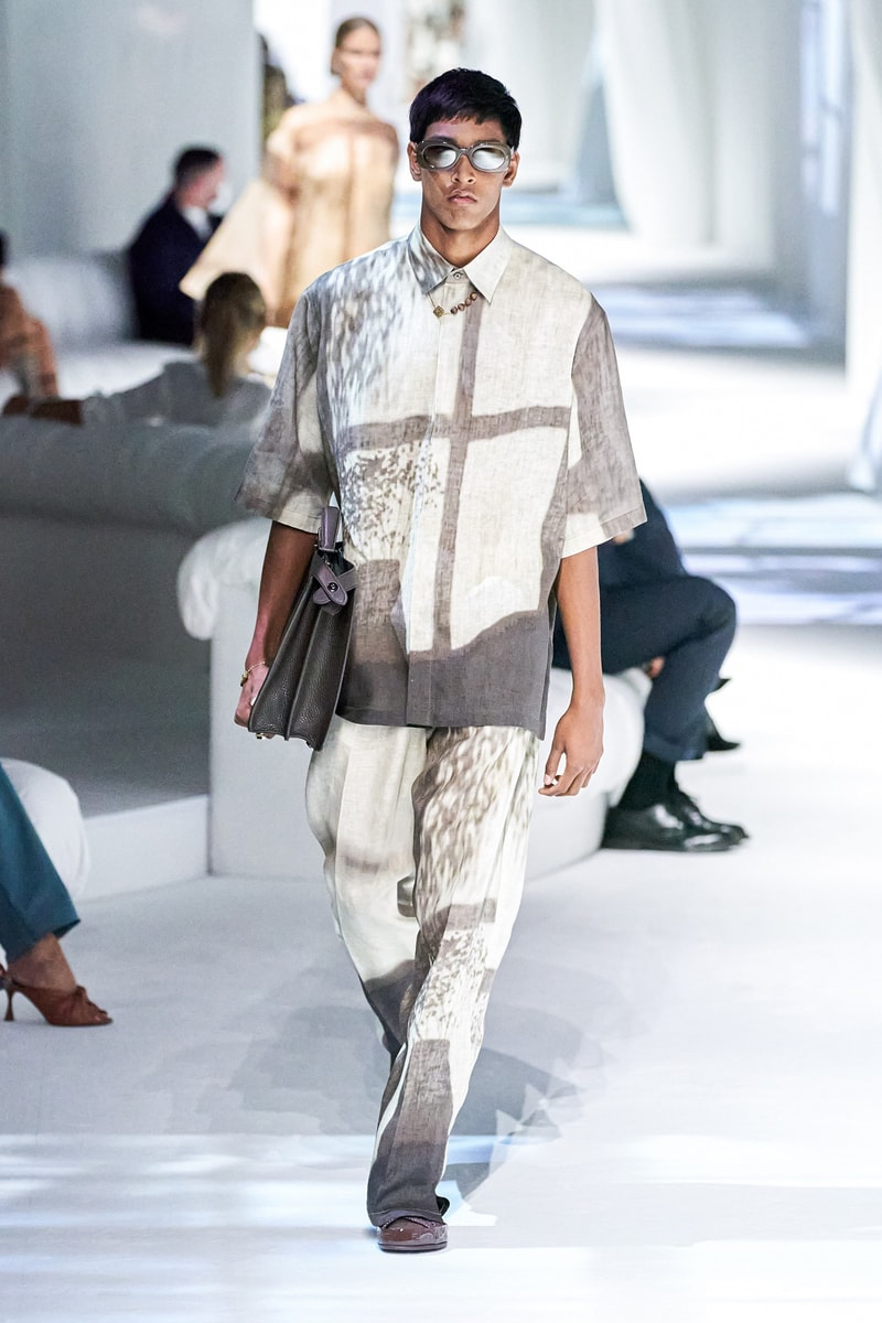 fendi spring summer 2021 runway show silvia venturini last paloma elesser ashley graham karen elson