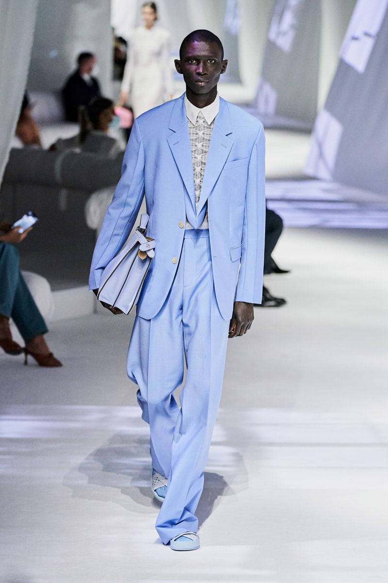 fendi spring summer 2021 runway show silvia venturini last paloma elesser ashley graham karen elson