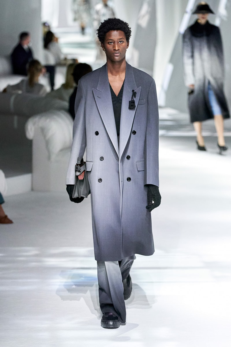 fendi spring summer 2021 runway show silvia venturini last paloma elesser ashley graham karen elson