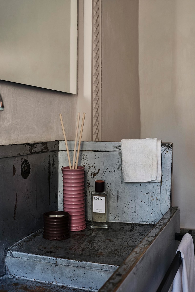loewe home scents collection ceramic candles candlesticks diffusers fragrances