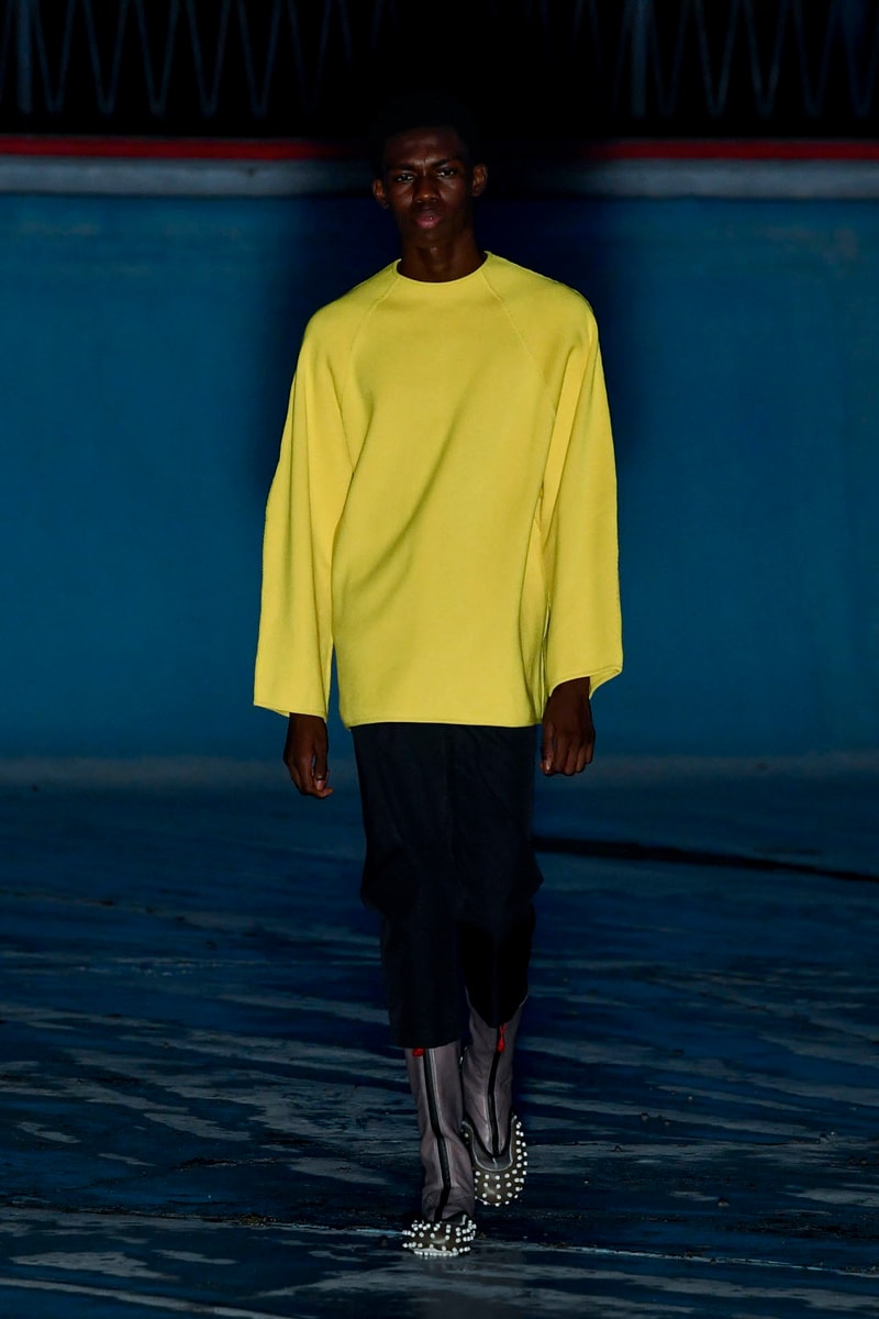 sunnei spring summer 2021 runway collection minimalist vanguard group nanushka investment simone rizzo loris messina milan fashion week mfw