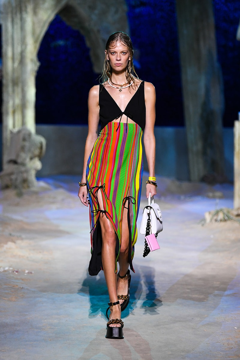 versace spring summer 2021 collection paris fashion week pfw adut akech irina shayk